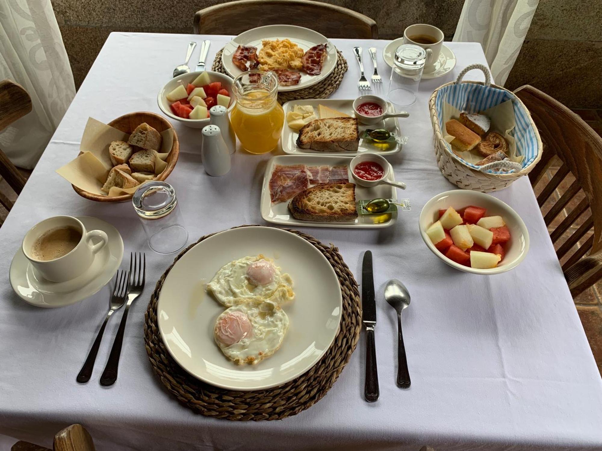 Casa De Costoia Guest House Santiago de Compostela Ngoại thất bức ảnh