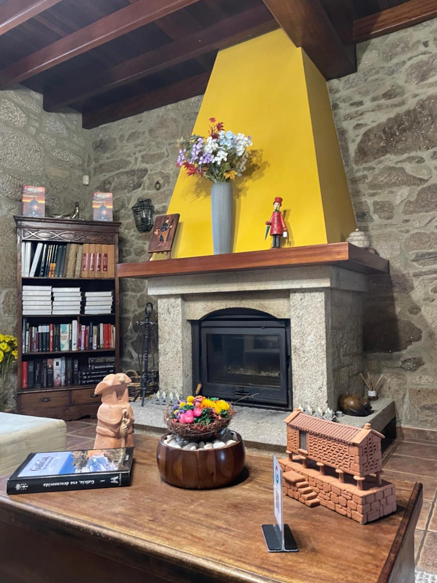 Casa De Costoia Guest House Santiago de Compostela Ngoại thất bức ảnh